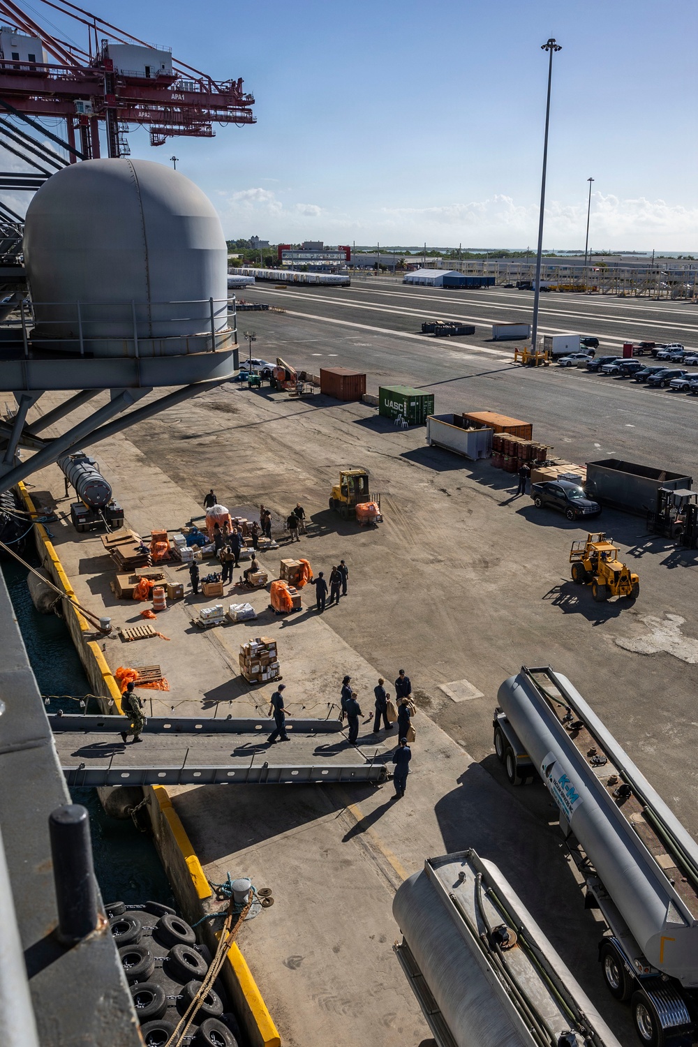 USS Iwo Jima Onloads Supplies In Ponce, Puerto Rico