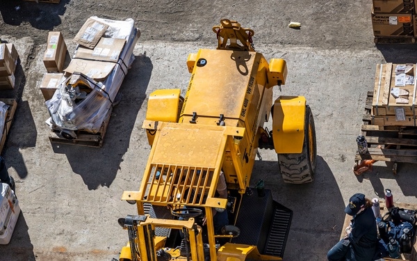 USS Iwo Jima Onloads Supplies In Ponce, Puerto Rico