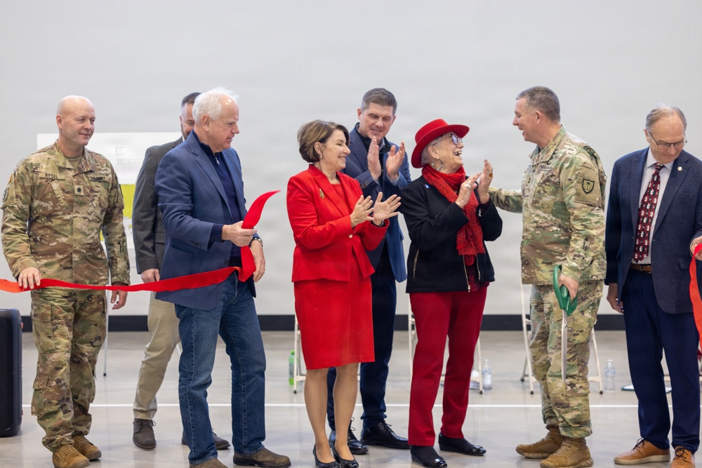 New Ulm Armory opens