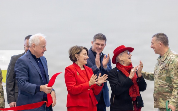 New Ulm Armory opens