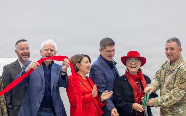 New Ulm Armory opens