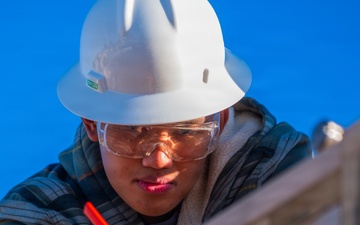 Luke Airmen Build Homes