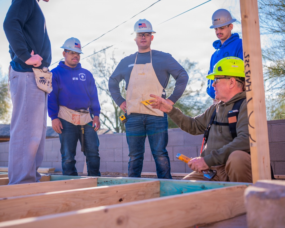 Luke Airmen Build Homes