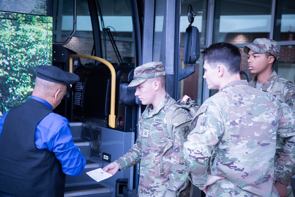 CASCOM sends 8,000 AIT Soldiers home for the holidays