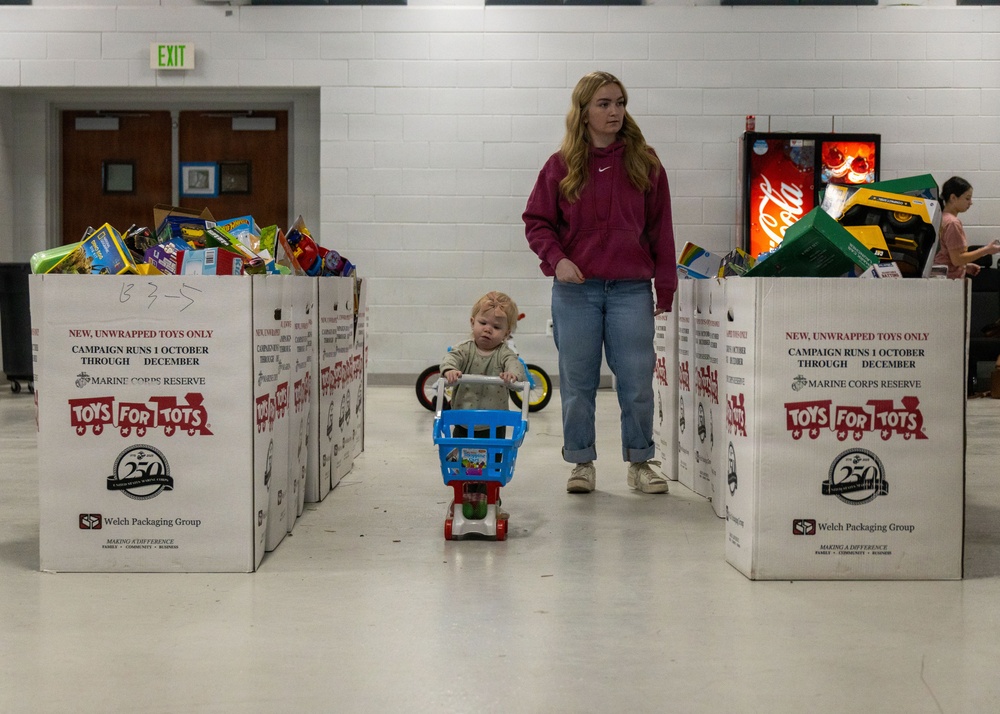 Toys for Tots at Austin