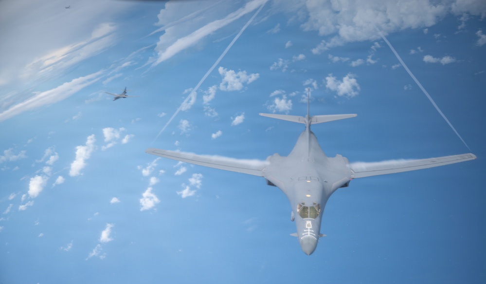 U.S. B-1B Bombers conduct operations in U.S. Southern Command AOR