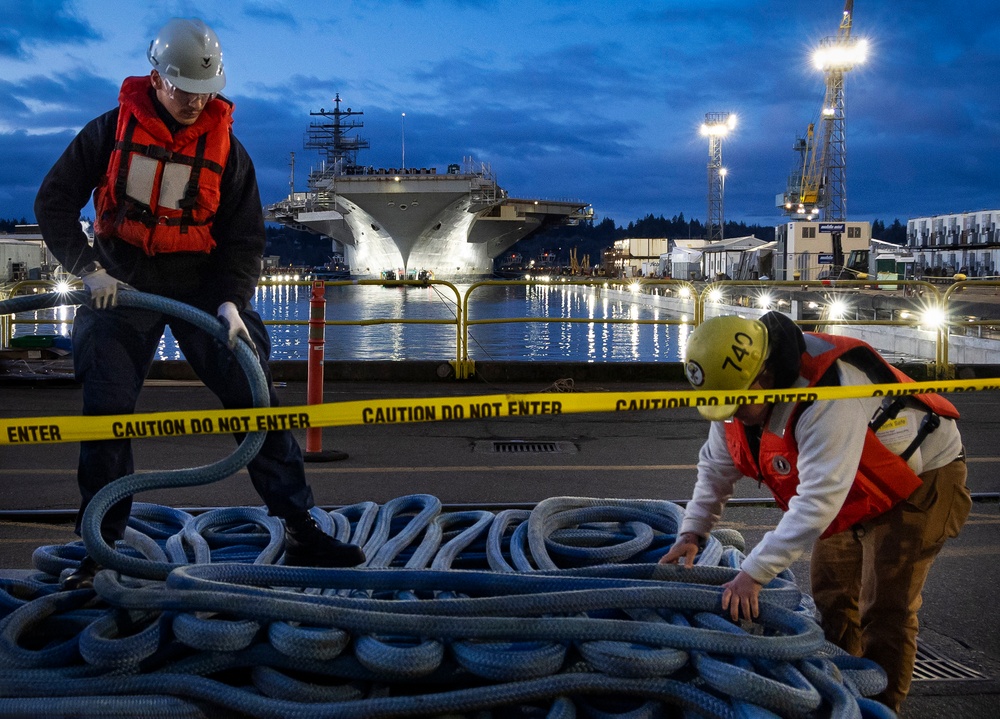 Early morning docking