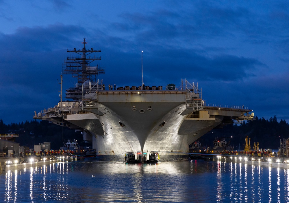 Early morning docking