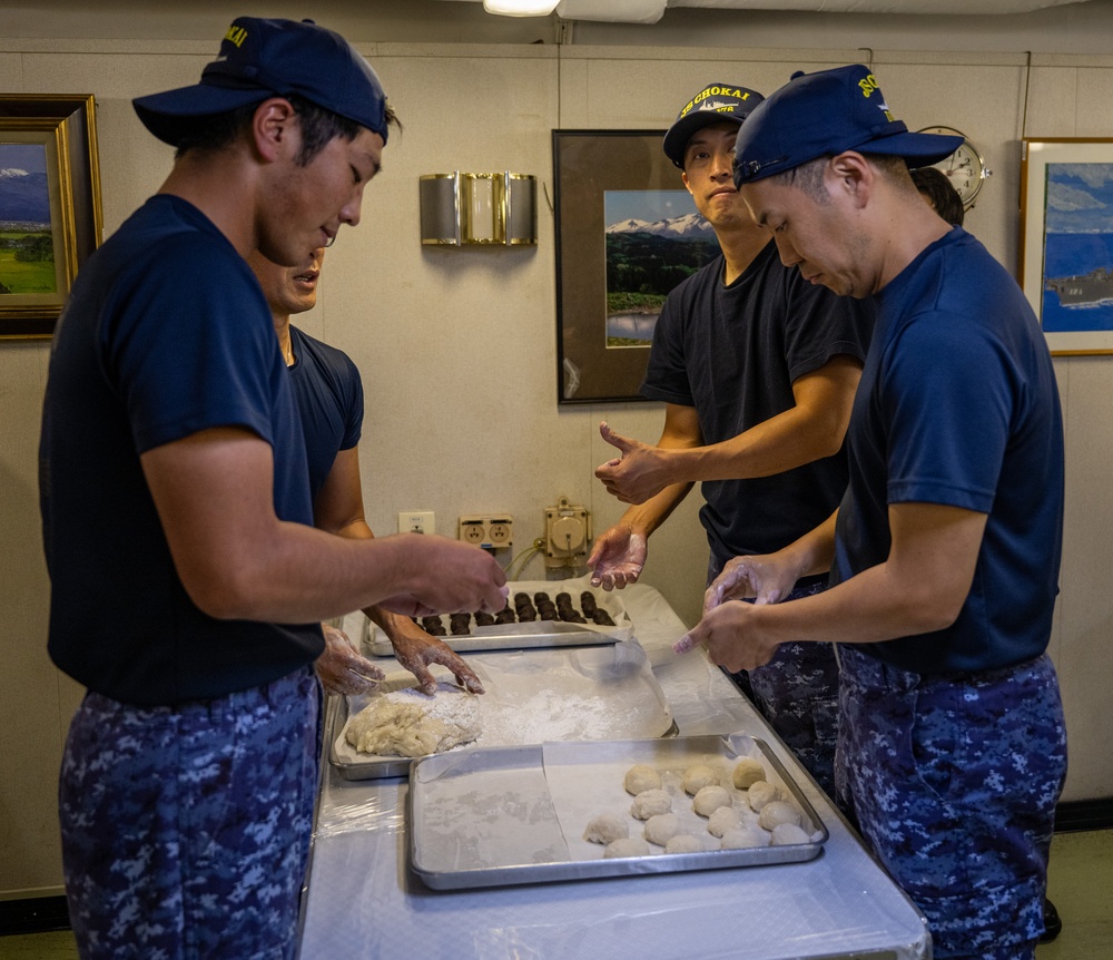 JS Chokai Mochi Pounding Event