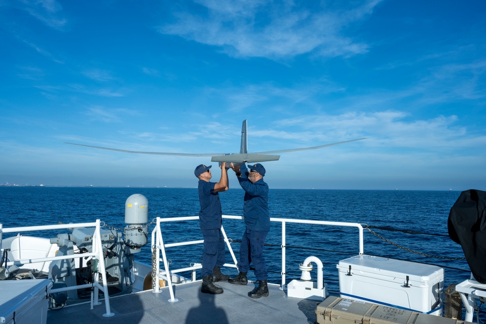 Coast Guard members conduct UAS training aboard cutter