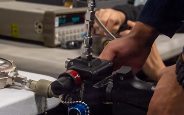 Ronald Reagan Sailors Conduct Maintenance
