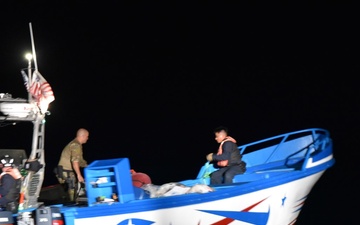 USCGC Active conducts counternarcotic operations in the Eastern Pacific Ocean