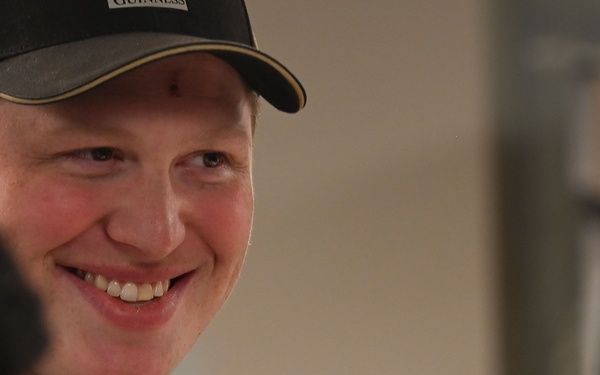 Davis-Monthan senior leaders serve Thanksgiving meal to service members, veterans, and their families