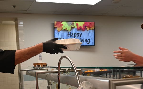 Davis-Monthan senior leaders serve Thanksgiving meal to service members, veterans, and their families