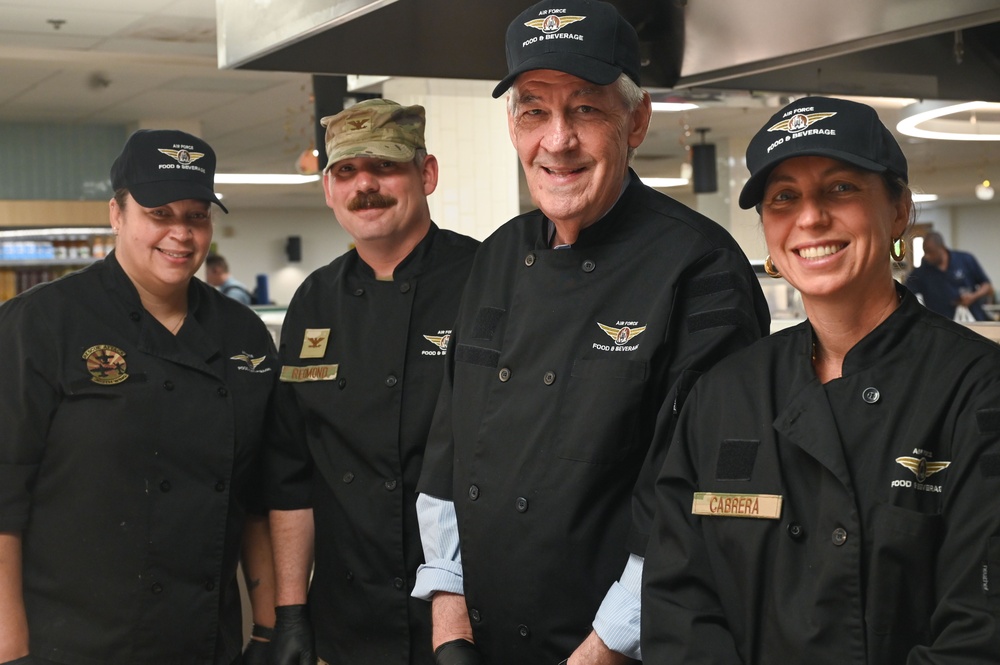 Davis-Monthan senior leaders serve Thanksgiving meal to service members, veterans, and their families