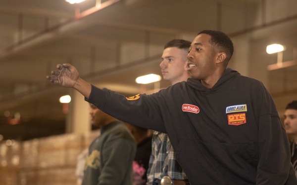 CLR-35 Holds Holiday Party for Marines, Families