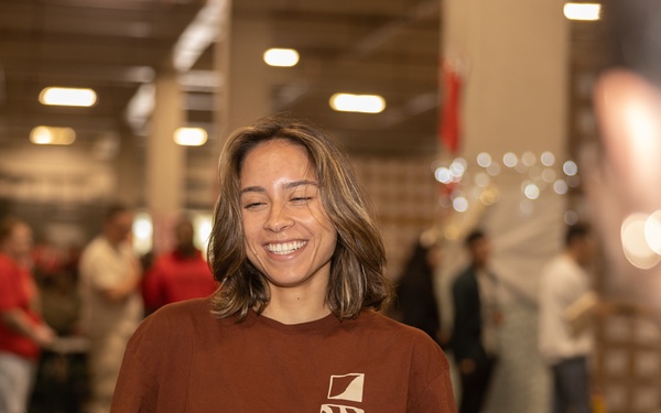 CLR-35 Holds Holiday Party for Marines, Families