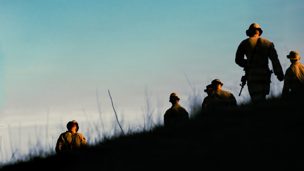 TF Ashland Marines, Sailors Prepare for Range 800 Live Fire and Maneuver Training