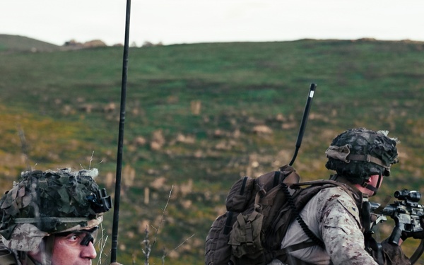 TF Ashland Marines, Sailors Conduct Range 800 Live Fire and Maneuver Training