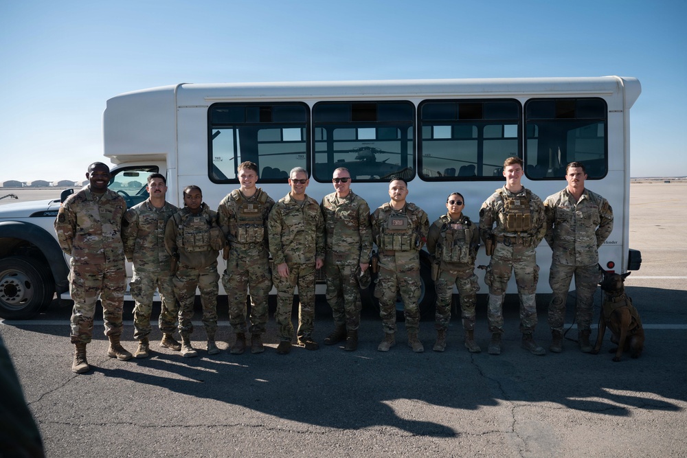 CSAF and CMSAF tour 332 AEW for the holidays