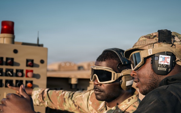 332 ELRS conducts first hot-pit refuel with R-20 expeditionary refueling system