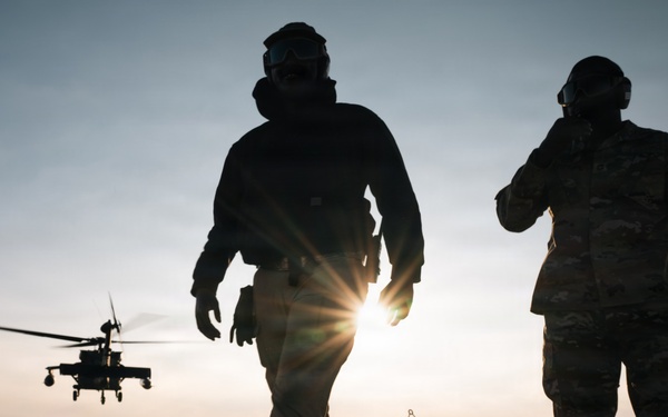 332 ELRS conducts first hot-pit refuel with R-20 expeditionary refueling system