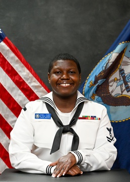 Yeoman 2nd Class Ayana J. Blake Selected as COMLOG WESTPAC’s Fiscal Year 2025 Junior Sailor of the Year