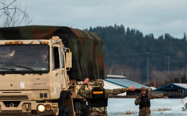 Washington National Guard supports King County flood rescue teams