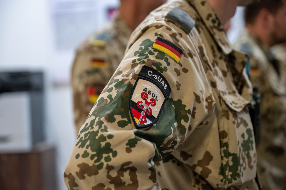 332nd ESFS demos weapons for German counterparts