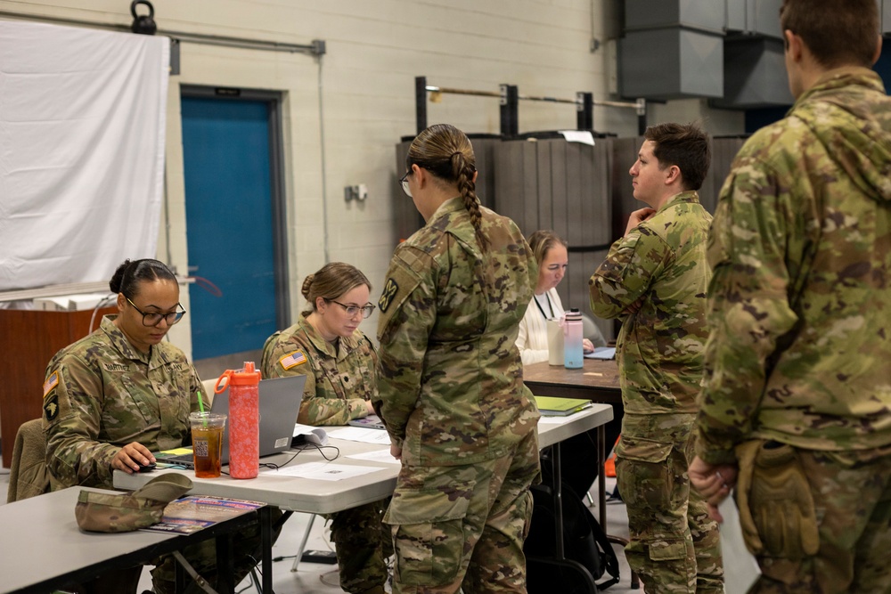 Governor activates 100 Washington National Guardsmen to support King County through holidays