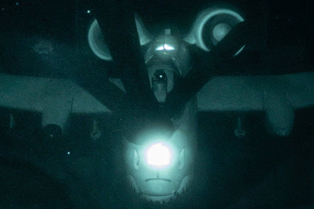 74th EARS conducts an air refueling mission within CENTCOM