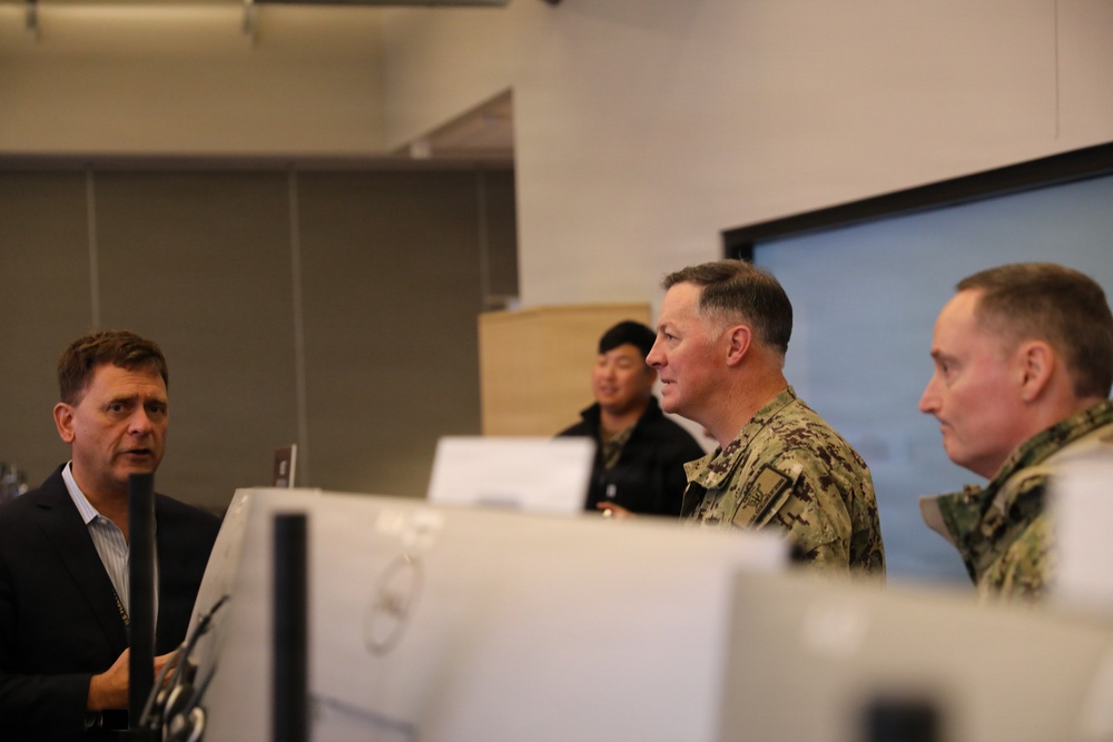 RADM Kerr tours NCTE Facilities at Chamberlain Hall/HEFTI GLOC