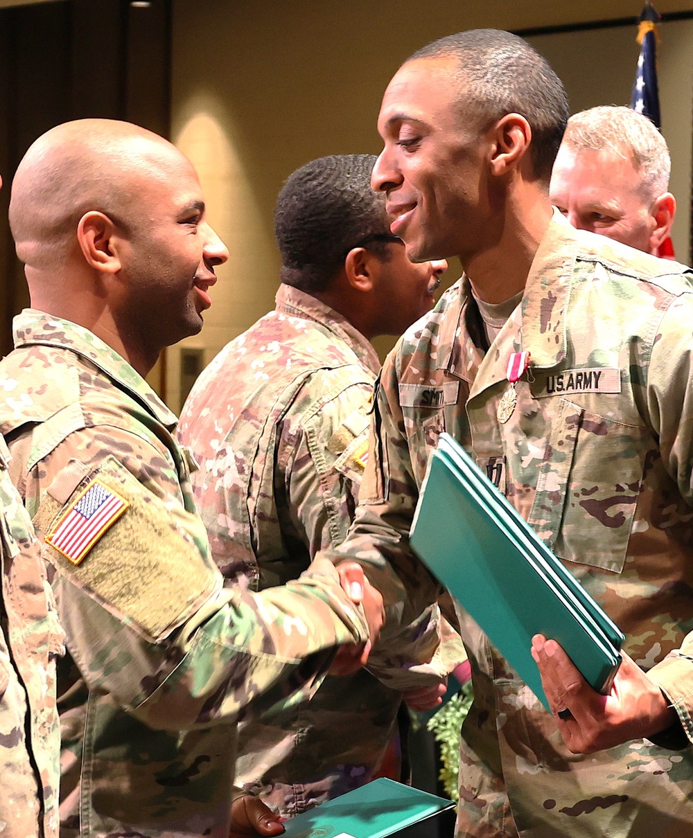 725th TRANSPORTATION COMPANY AWARDS SOLDIERS FOR ACHIEVEMENT DURING EUCOM DEPLOYMENT