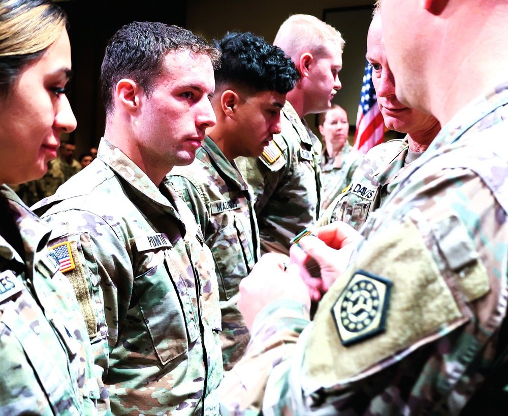 725th TRANSPORTATION COMPANY AWARDS SOLDIERS FOR ACHIEVEMENT DURING EUCOM DEPLOYMENT