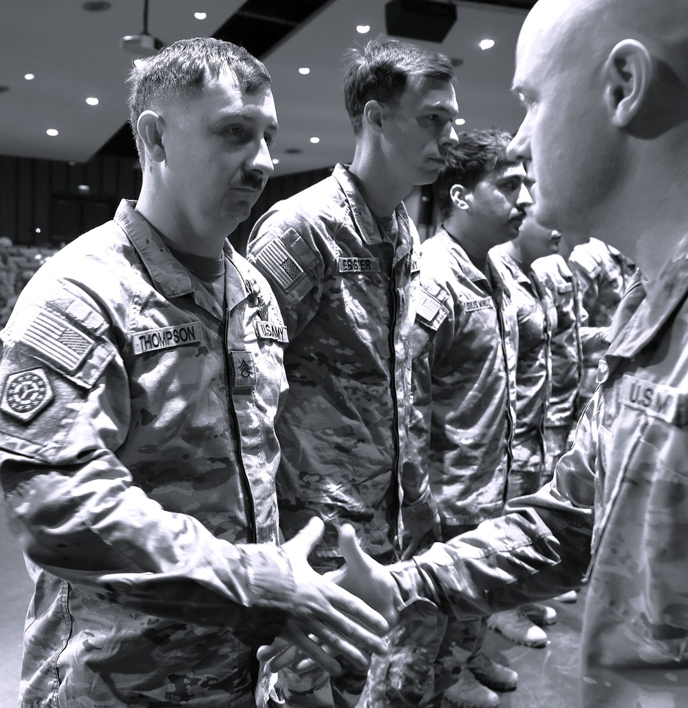 725th TRANSPORTATION COMPANY AWARDS SOLDIERS FOR ACHIEVEMENT DURING EUCOM DEPLOYMENT