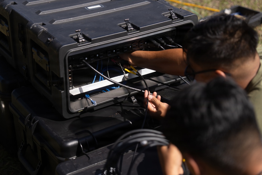 2nd Marine Logistics Group Field Tests Lite Sat 1.3m Satellite Terminal