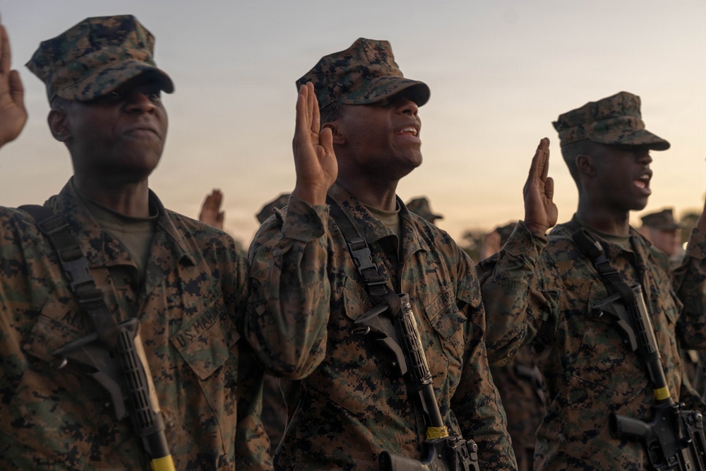 Mike Company Eagle Globe &amp; Anchor Ceremony