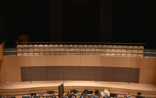 Navy Band Great Lakes Holiday Concert University of Wisconsin - Parkside