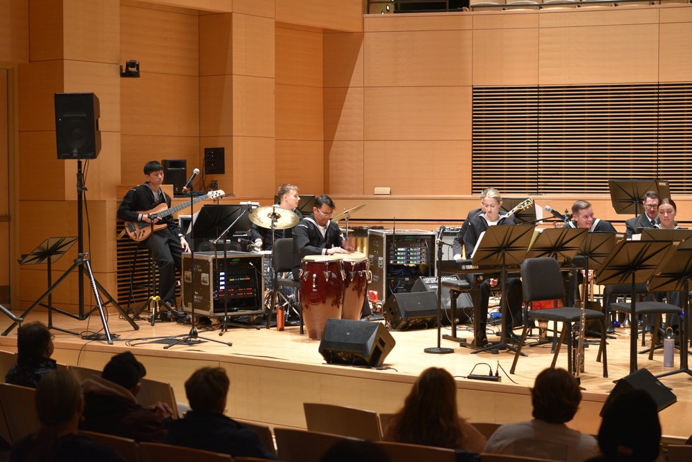 Navy Band Great Lakes Holiday Concert University of Wisconsin - Parkside
