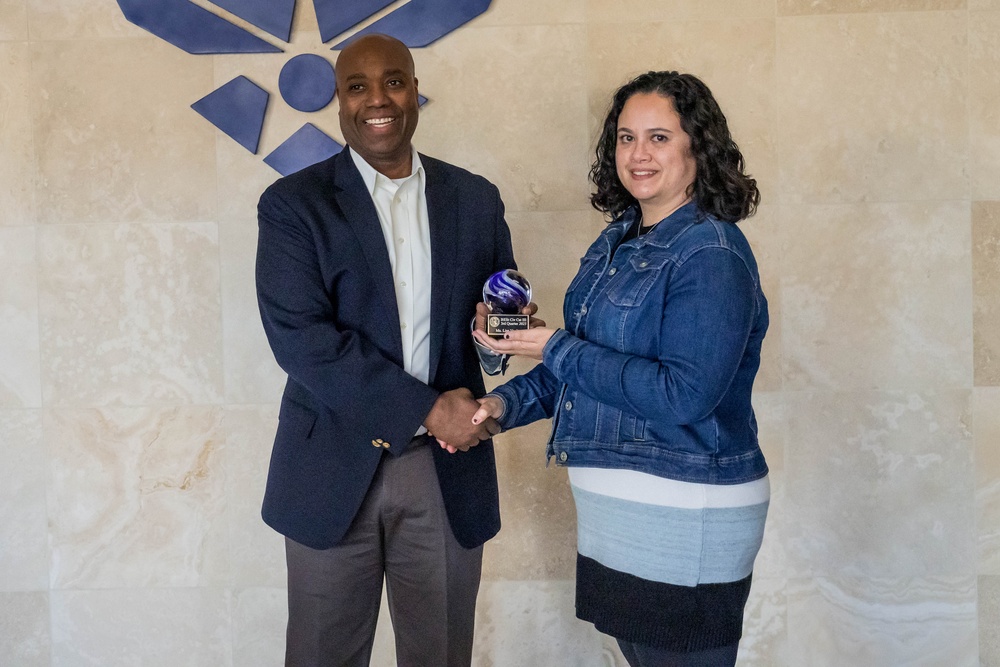 BES Hosts 3Q Awards Presentation