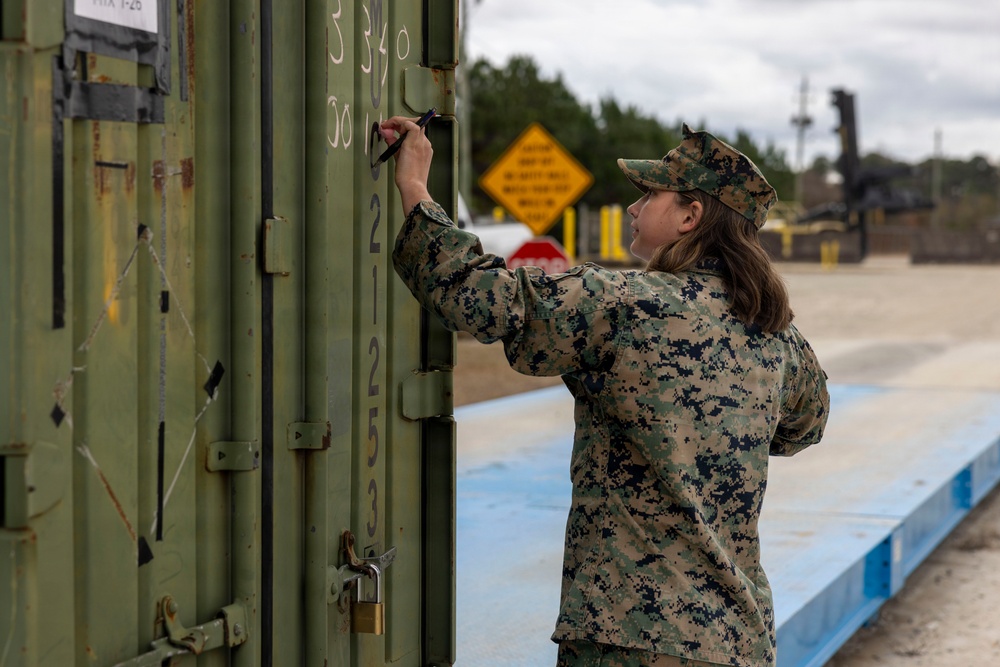 Combat Logistics Battalion 24 Prepares for Mountain Training Exercise 1-26