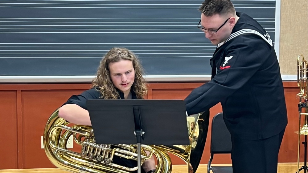 Navy Band Great Lakes Holiday Concert - Southern Illinois University