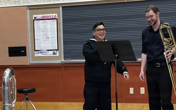 Navy Band Great Lakes Holiday Concert - Southern Illinois University