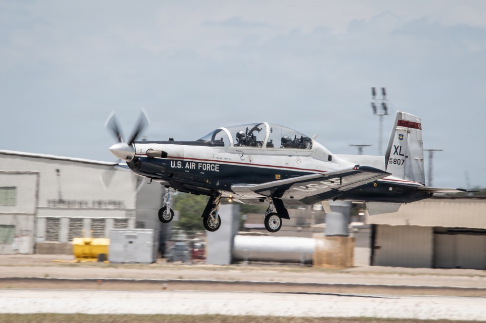 Laughlin bolsters resiliency during combat readiness exercise