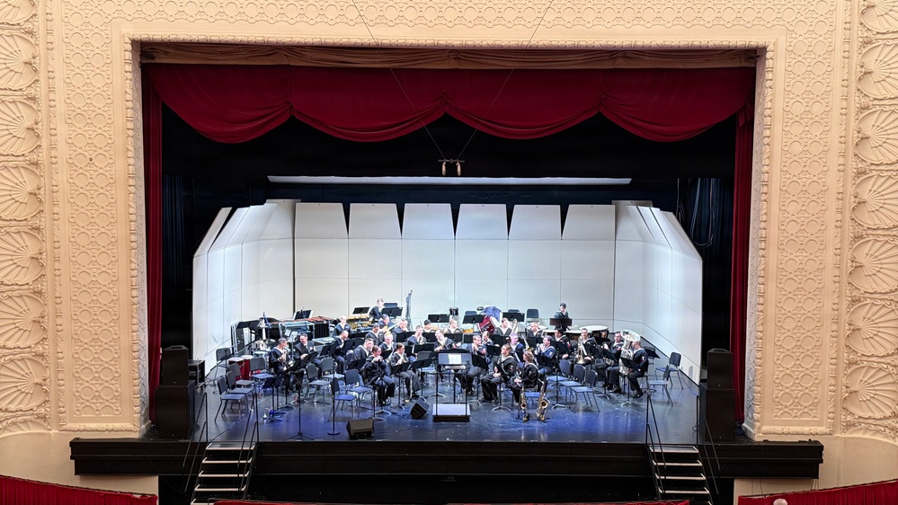 Navy Band Great Lakes Holiday Concert - Southern Illinois University