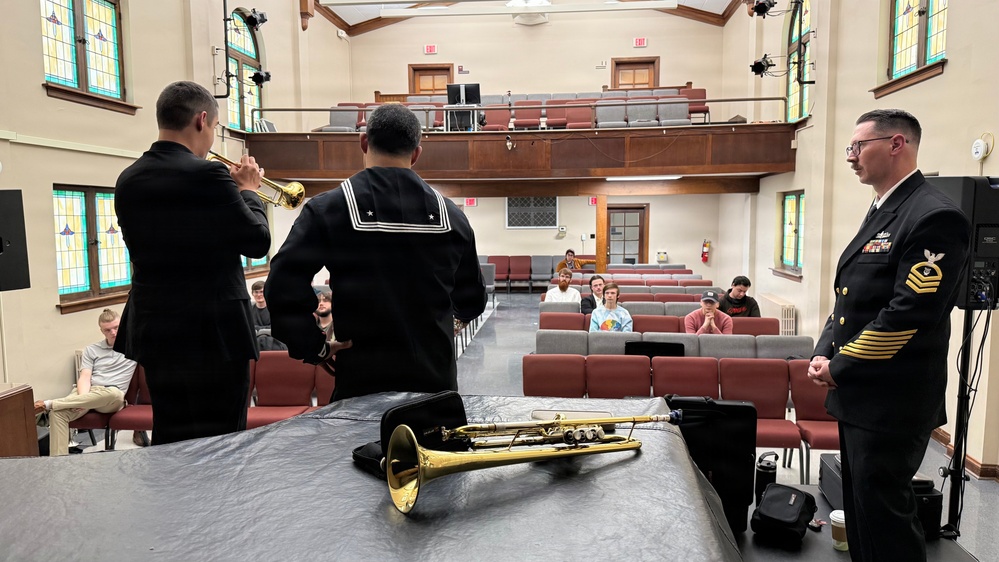Navy Band Great Lakes Holiday Concert - Southern Illinois University