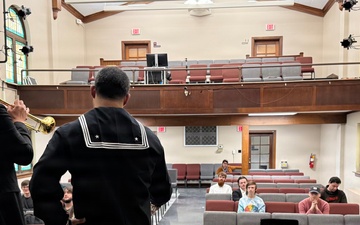 Navy Band Great Lakes Holiday Concert - Southern Illinois University