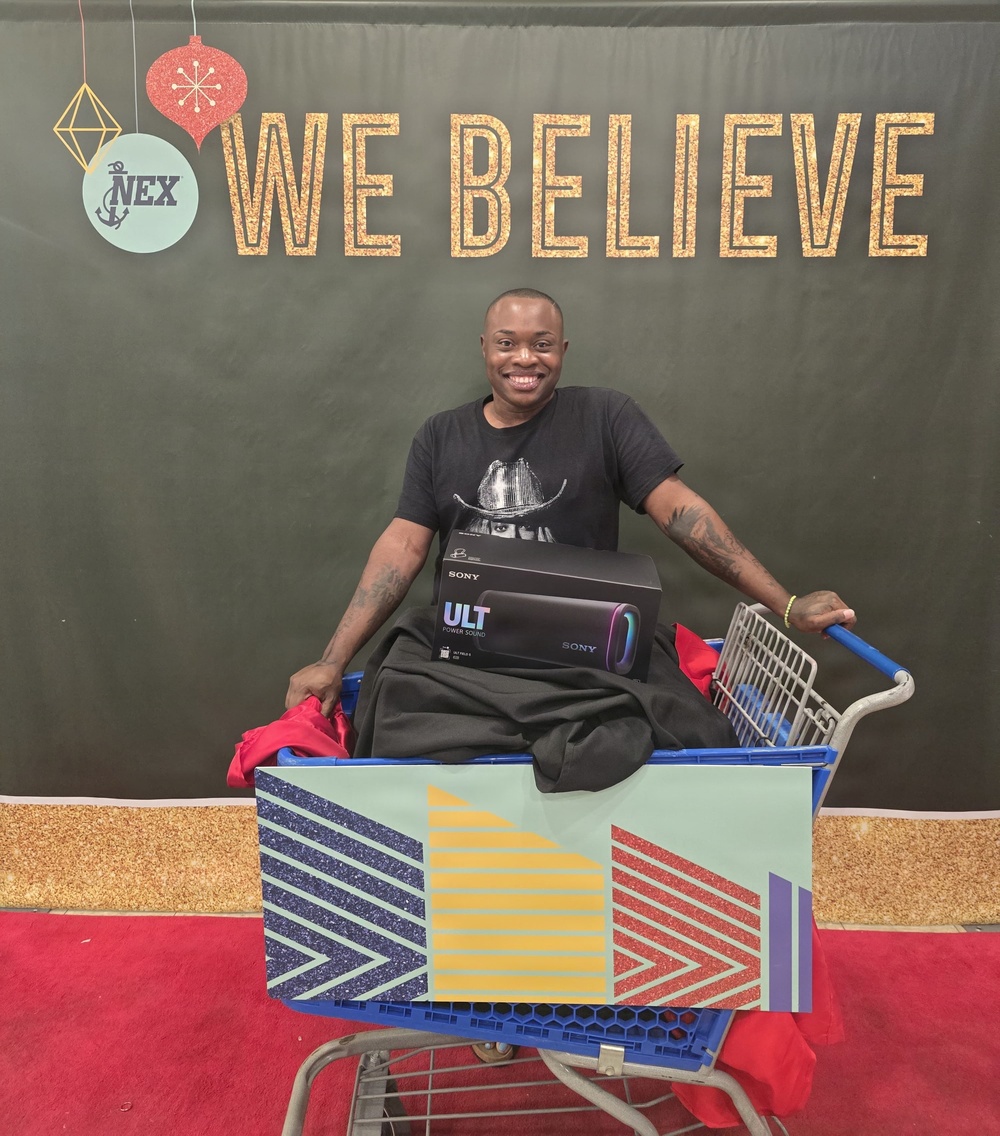 Families Believe in holiday surprises at NEX