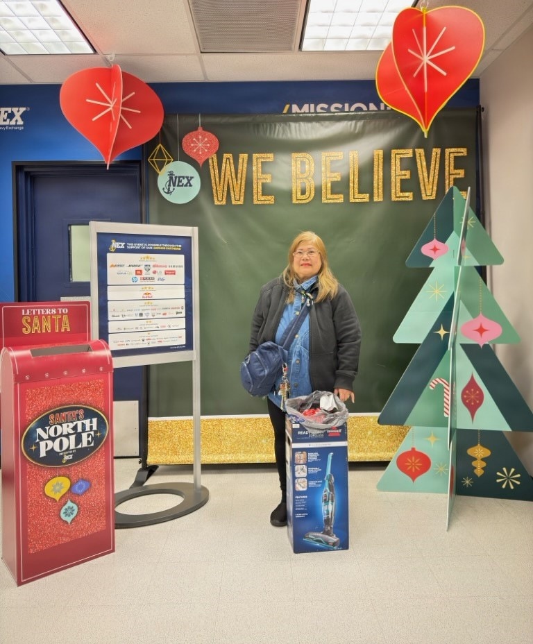 Families Believe in holiday surprises at NEX