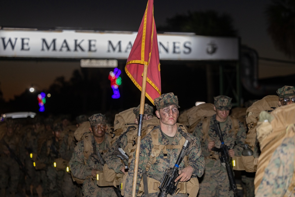Mike Company Eagle, Globe and Anchor Ceremony